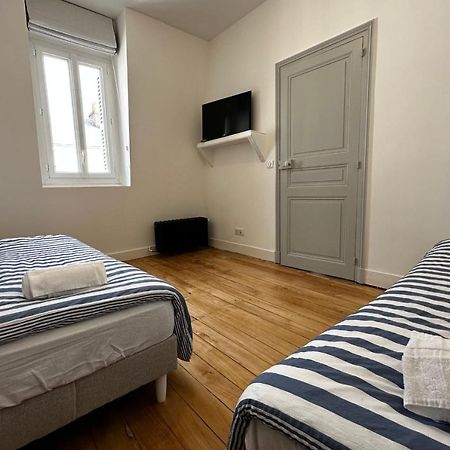 In The Beautiful Districts Of Tours A "Particular" With Great Comfort Villa Eksteriør bilde