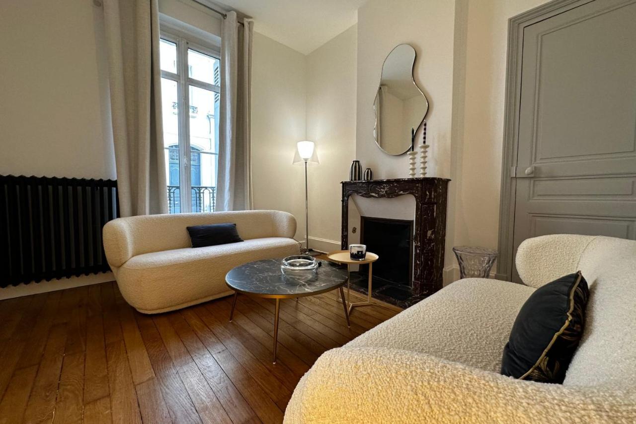 In The Beautiful Districts Of Tours A "Particular" With Great Comfort Villa Eksteriør bilde