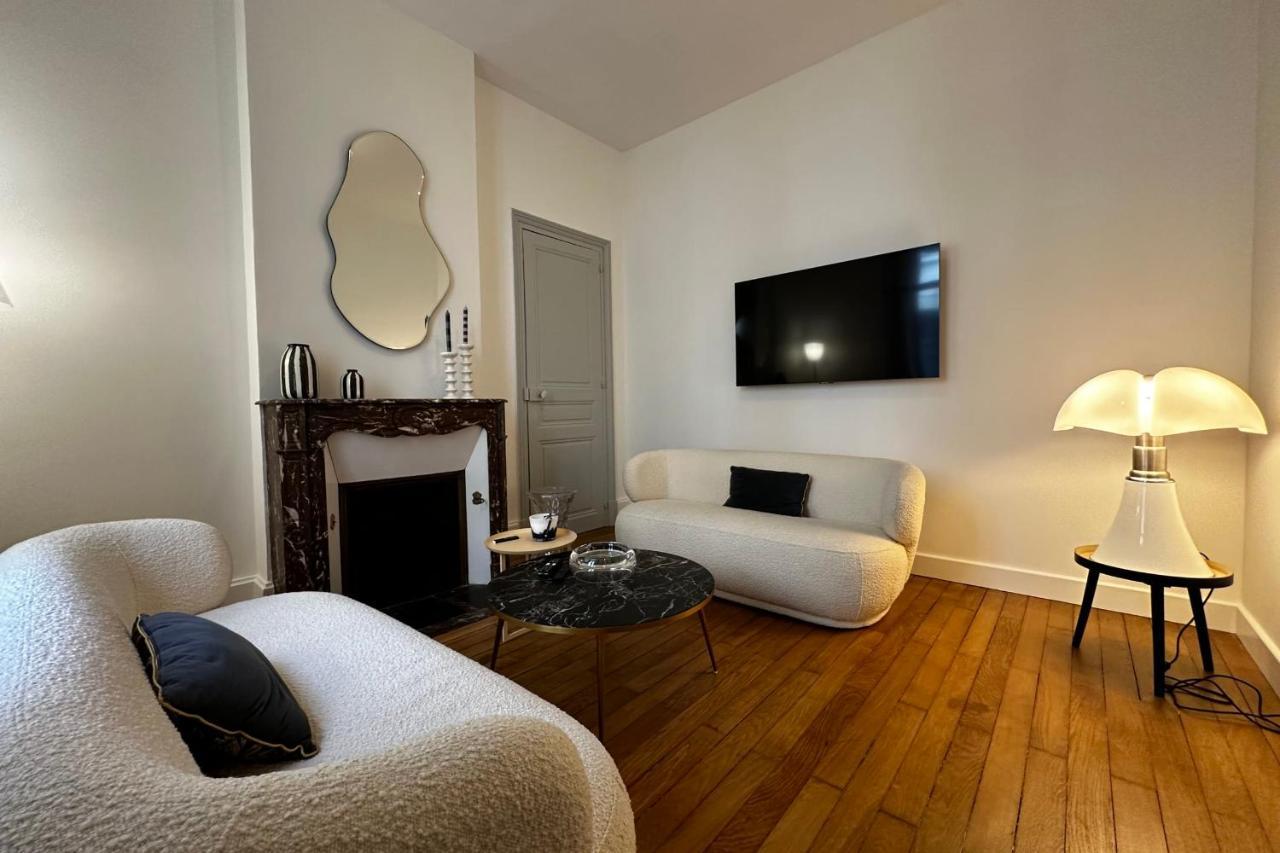 In The Beautiful Districts Of Tours A "Particular" With Great Comfort Villa Eksteriør bilde