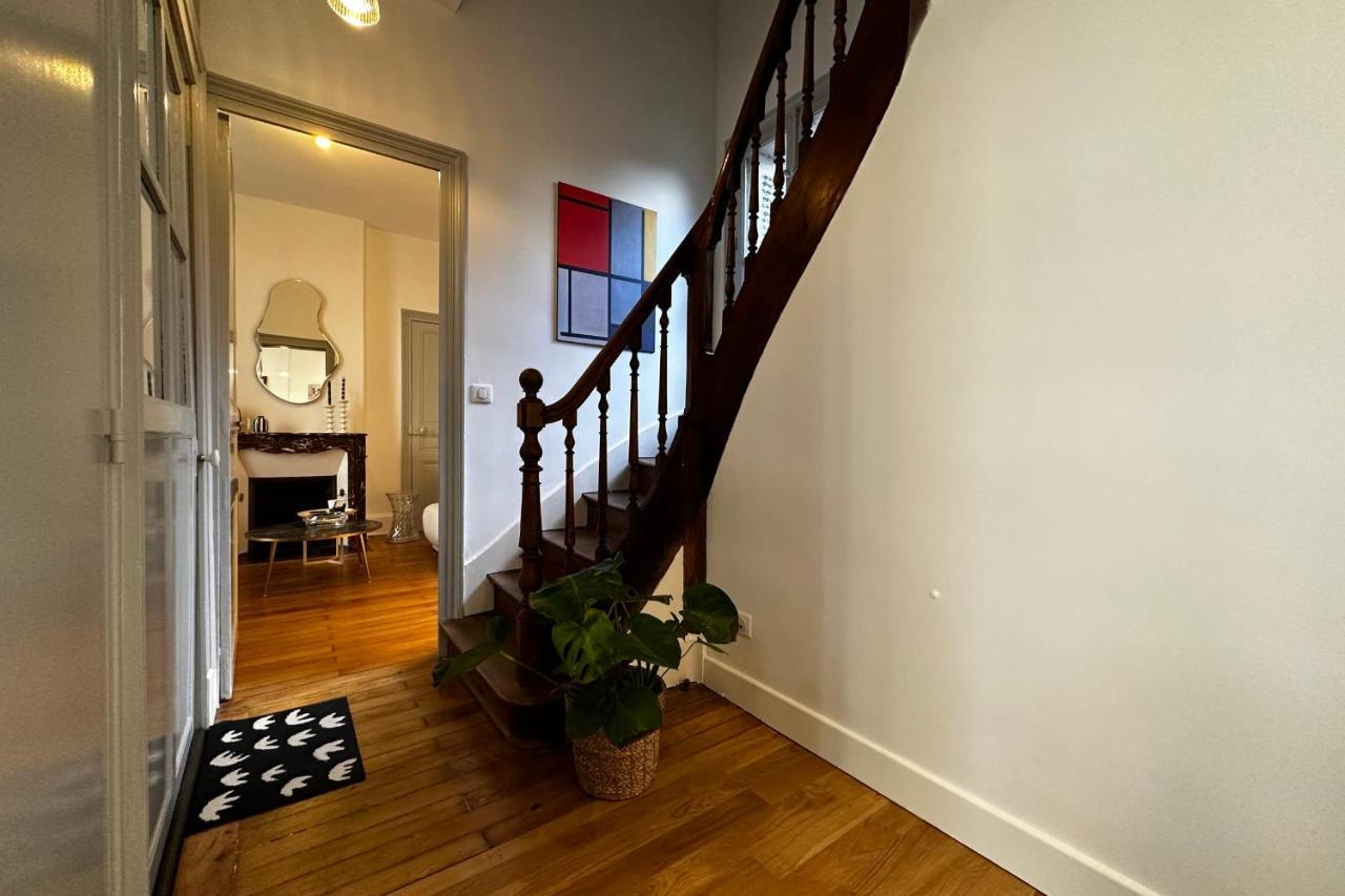 In The Beautiful Districts Of Tours A "Particular" With Great Comfort Villa Eksteriør bilde