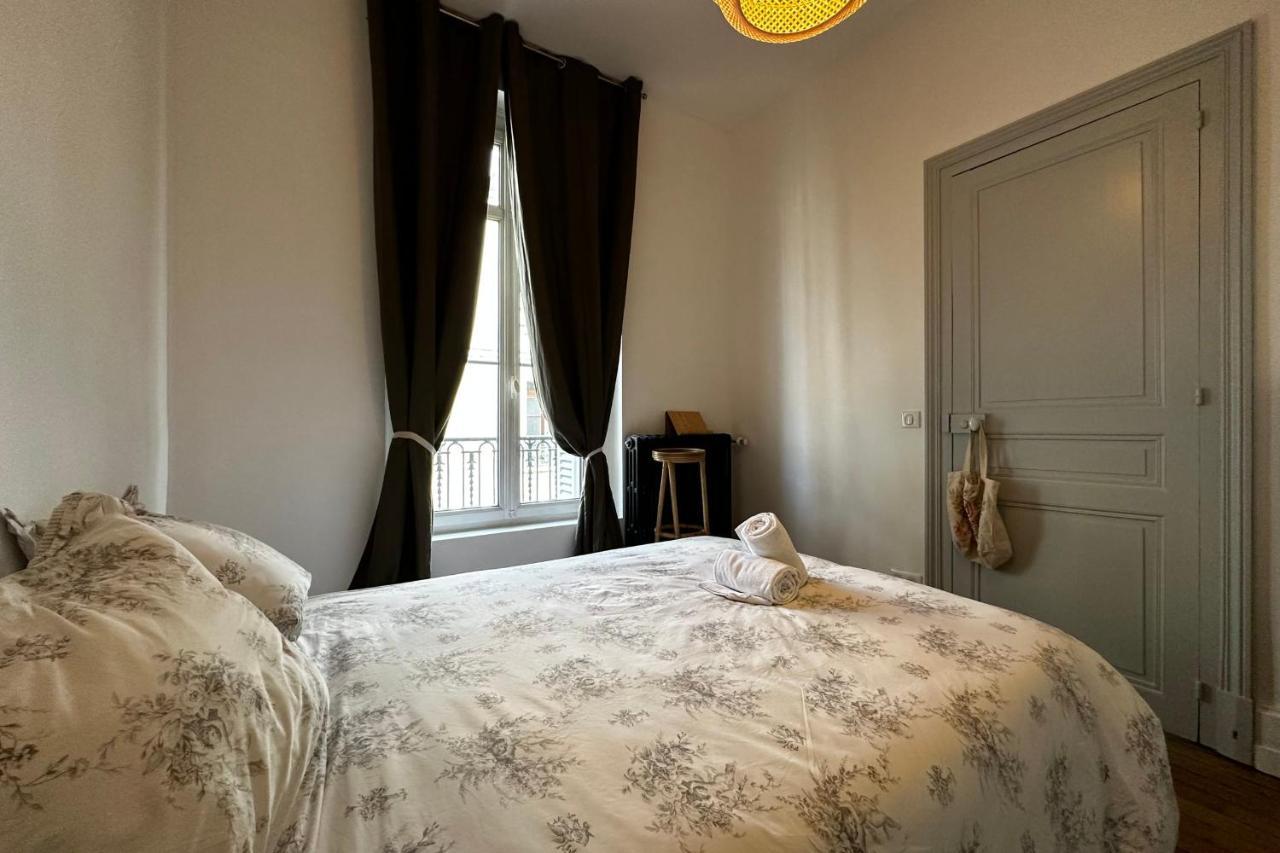In The Beautiful Districts Of Tours A "Particular" With Great Comfort Villa Eksteriør bilde