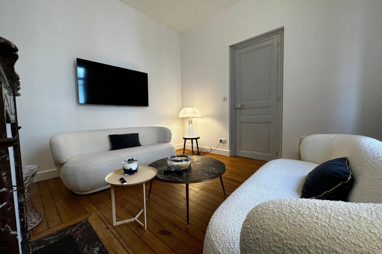In The Beautiful Districts Of Tours A "Particular" With Great Comfort Villa Eksteriør bilde